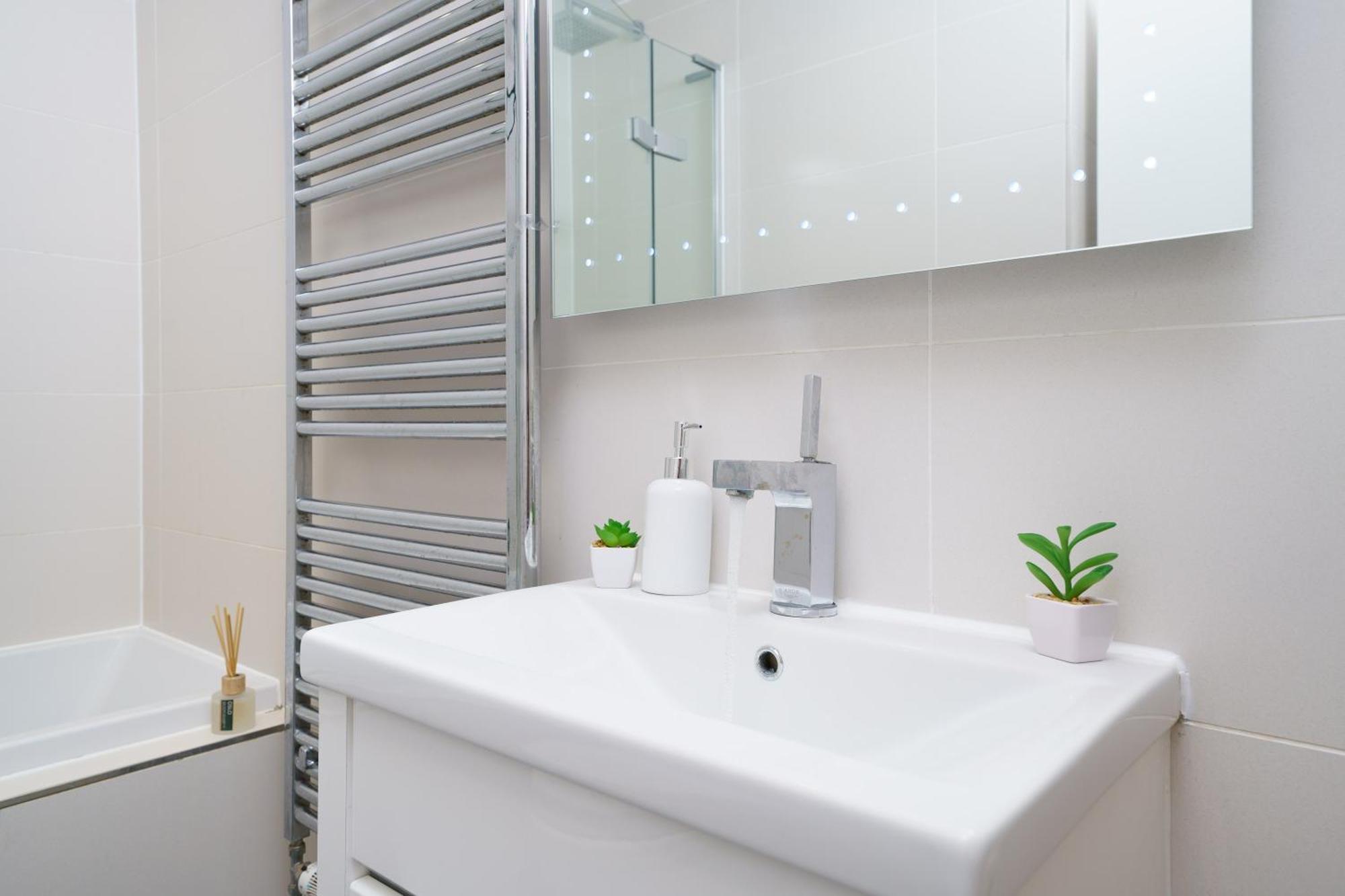 En-Suite Room In Zone 1 Londres Exterior foto